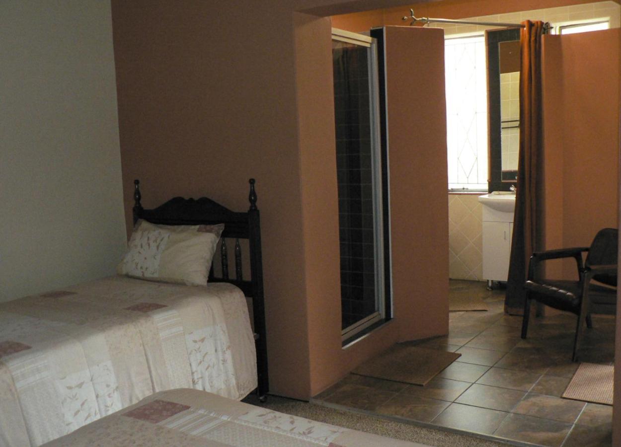 House Ebony B&B Newcastle Esterno foto