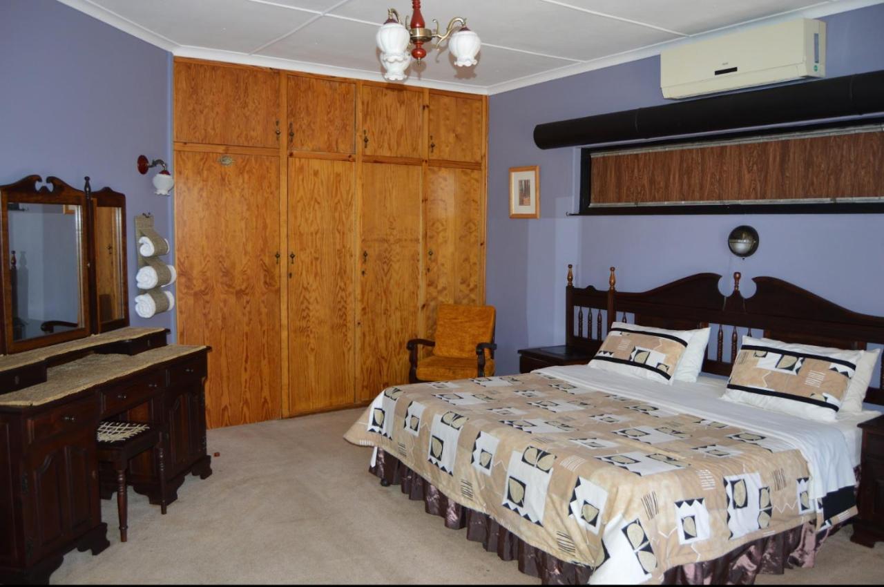 House Ebony B&B Newcastle Esterno foto