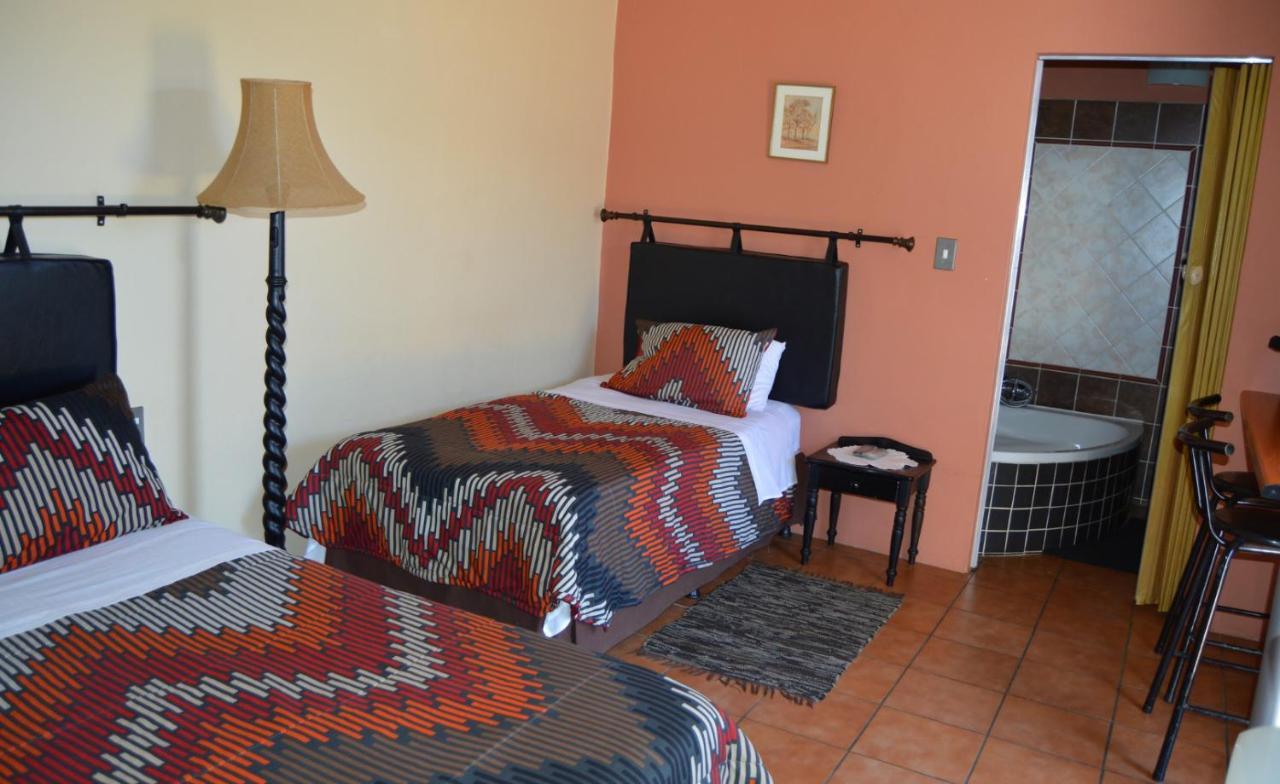 House Ebony B&B Newcastle Esterno foto